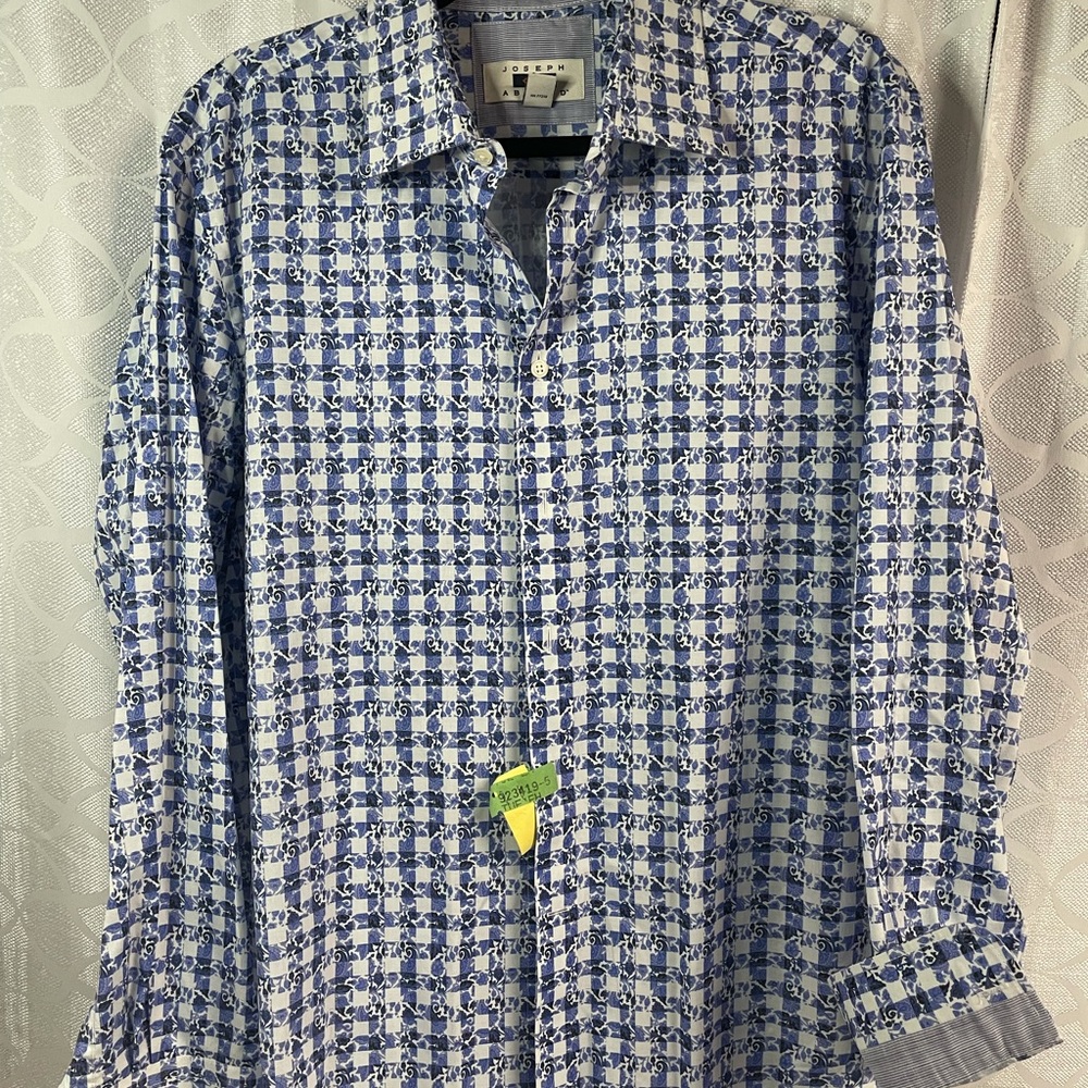 Men’s Button Down Shirt